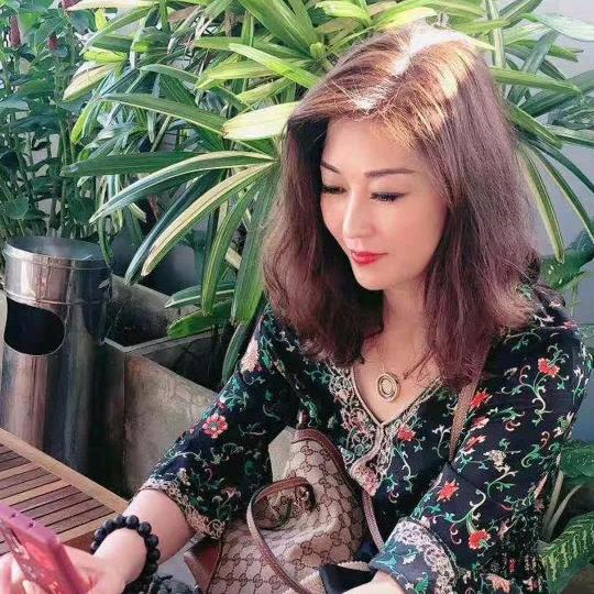 丛妍如