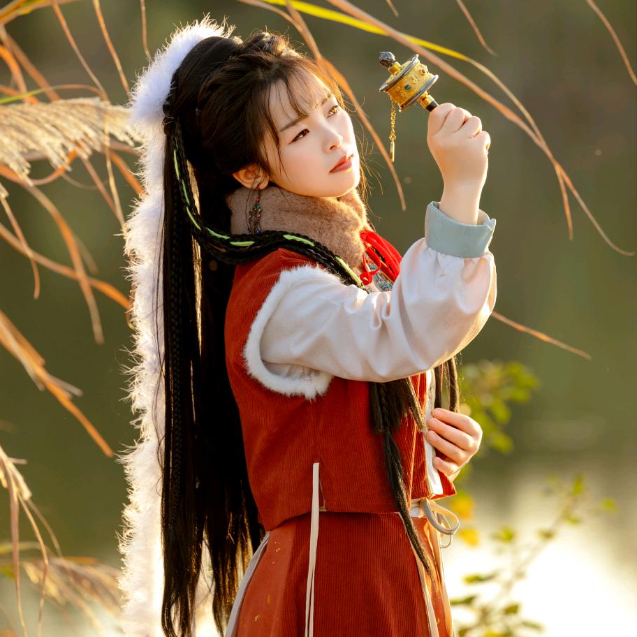 芳华轩.汉服妆造工作室