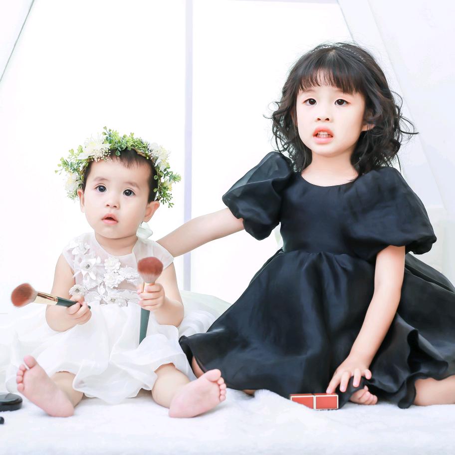 瞳瞳小叶子