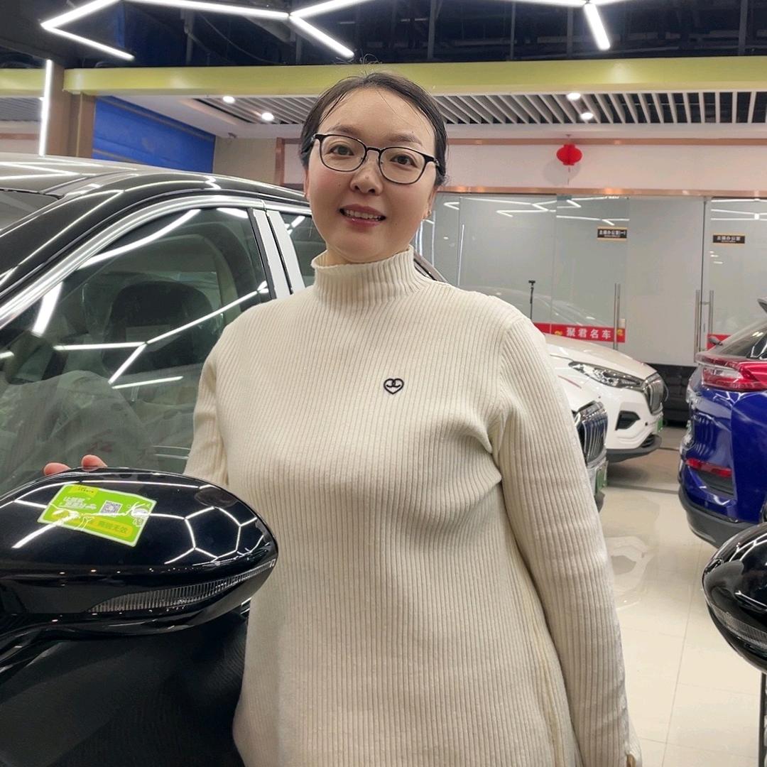 明明新能源汽车