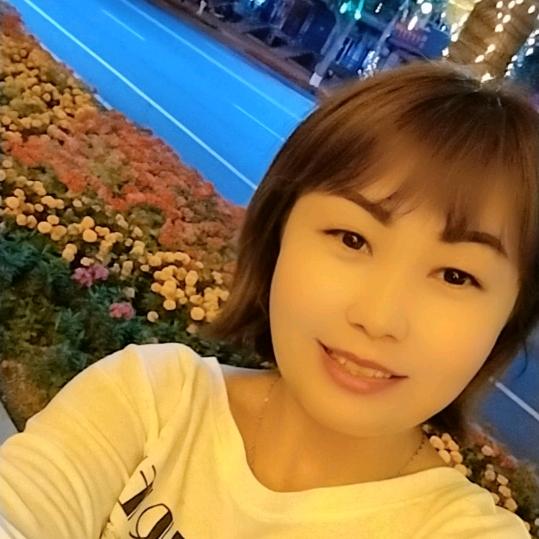 哈萨克姑娘
