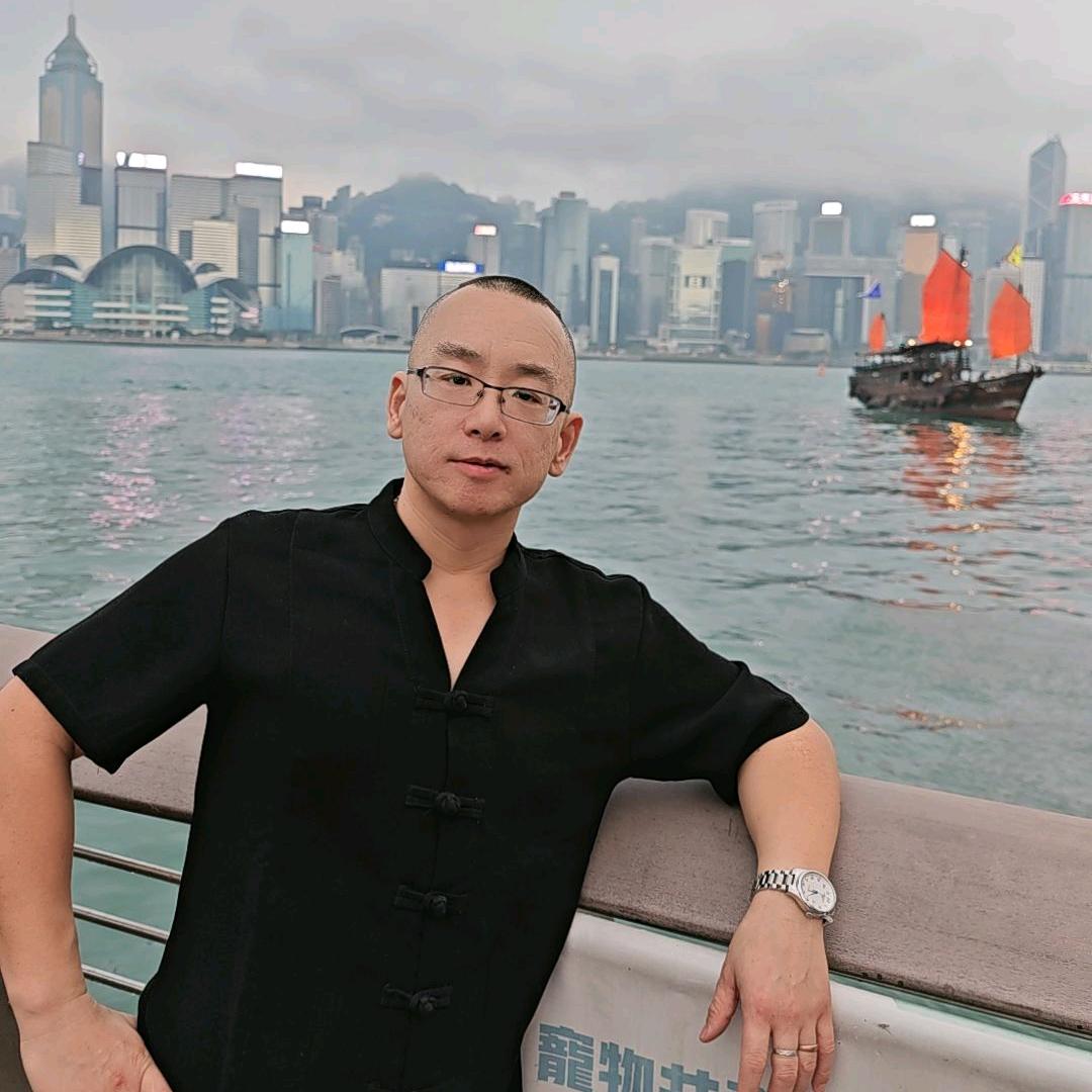 小伟励志哥（探店团队）