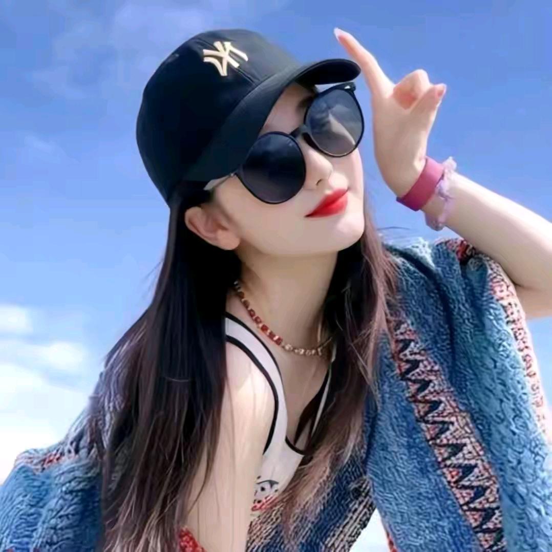 衣百分时尚穿搭