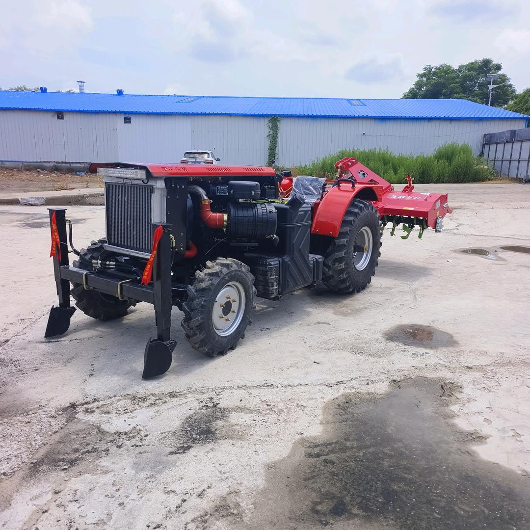 菏拖楷达大棚王拖拉机  ——宋浮力