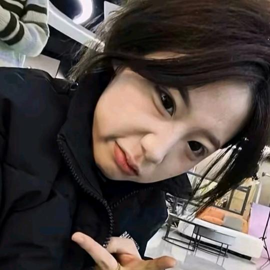 零雨🌧镹壹镹柒