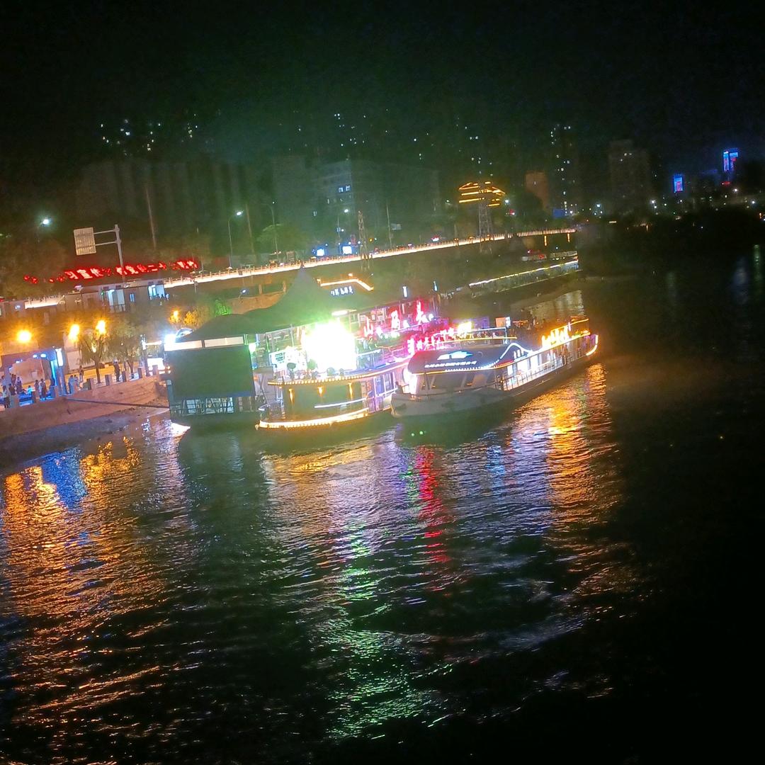 ☘半颗糖甜到伤☘