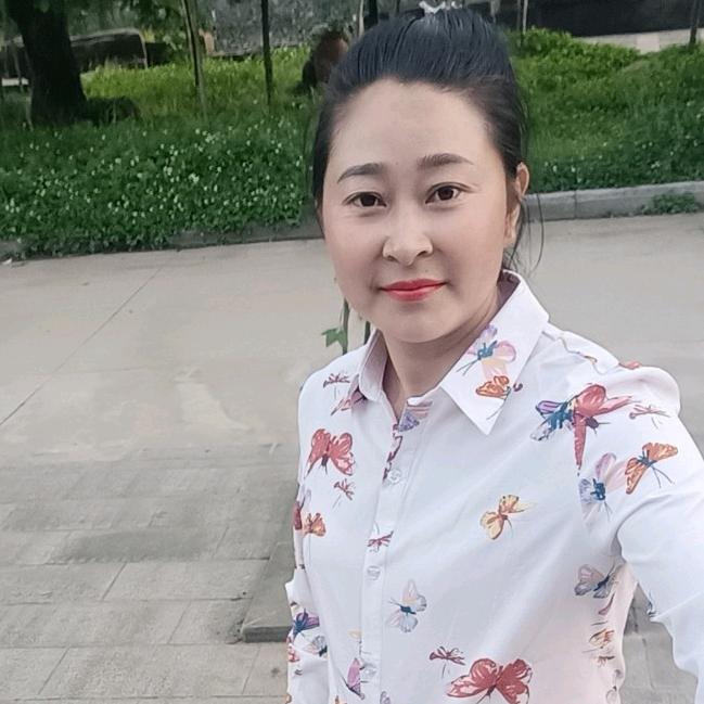 翠翠小号晚上7:10分