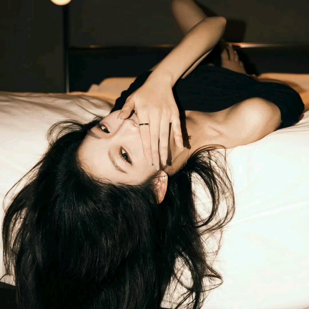 Ava