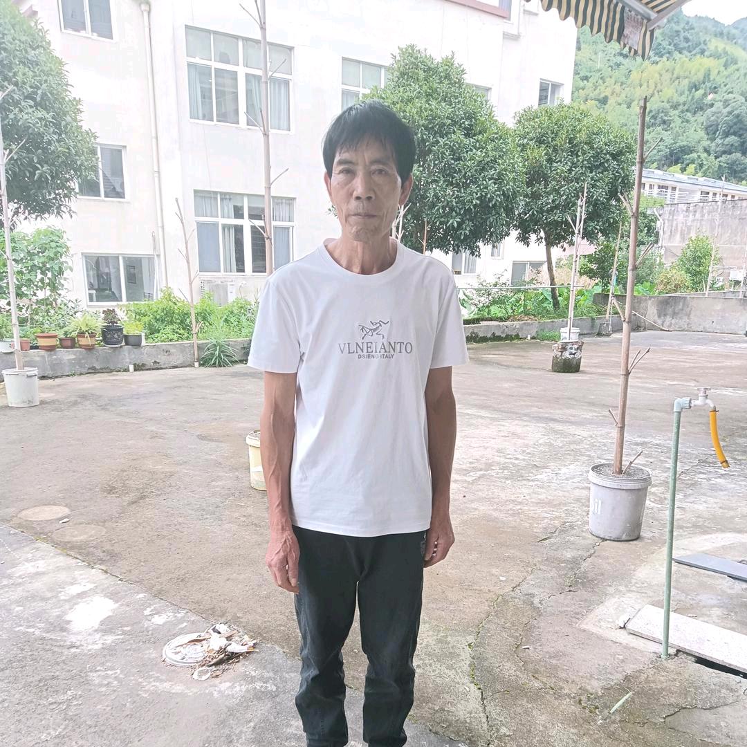 ：：人民