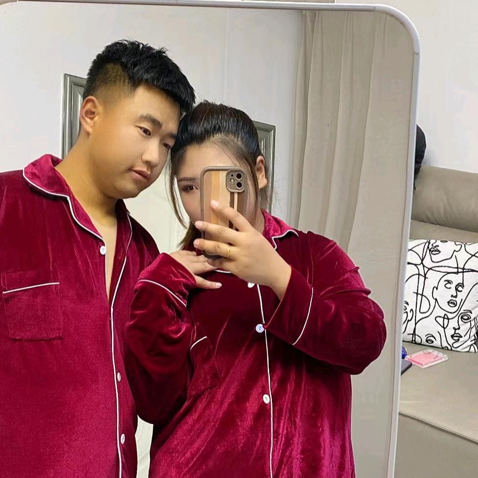 02小张🦄（孕中期）