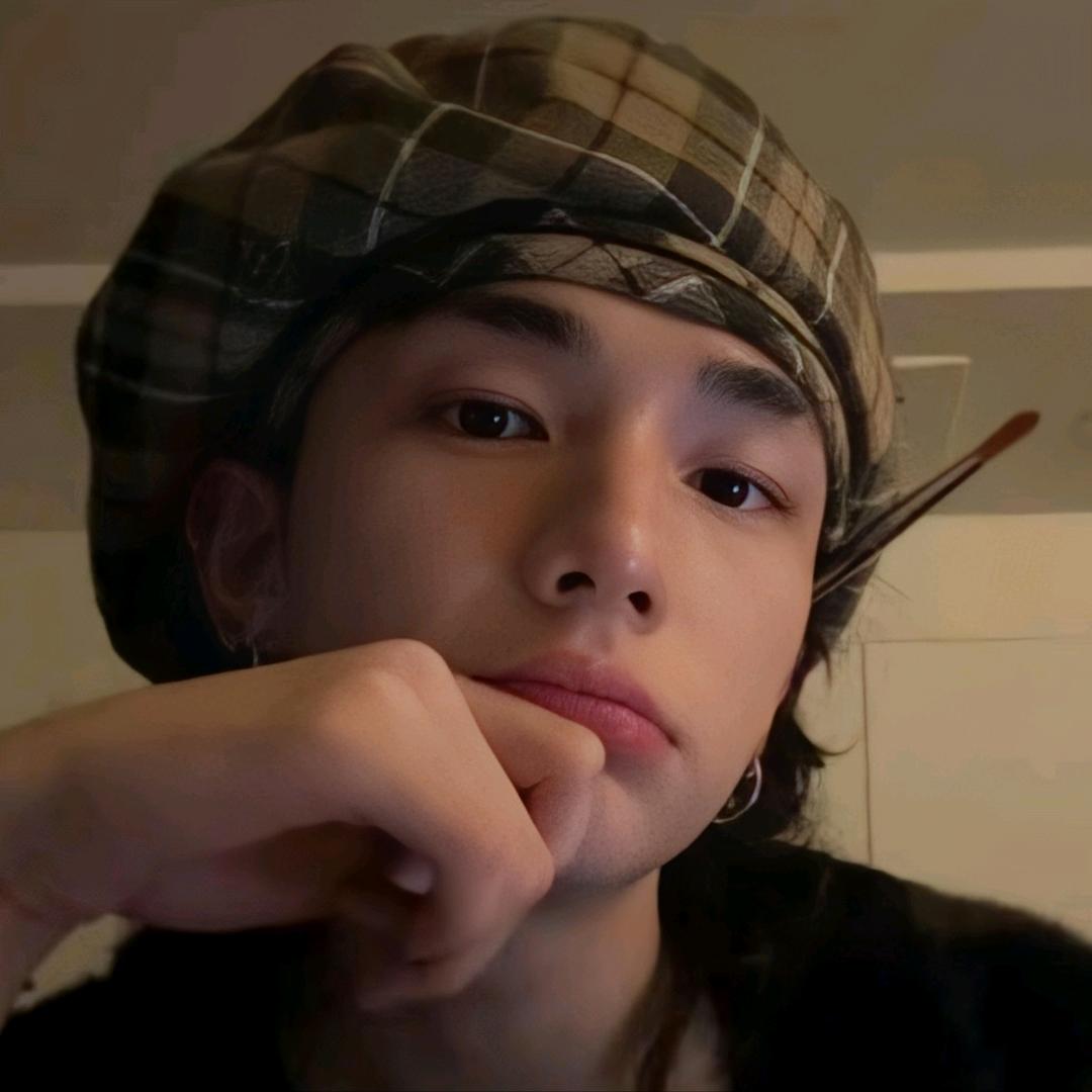 HyunJin3.20pm