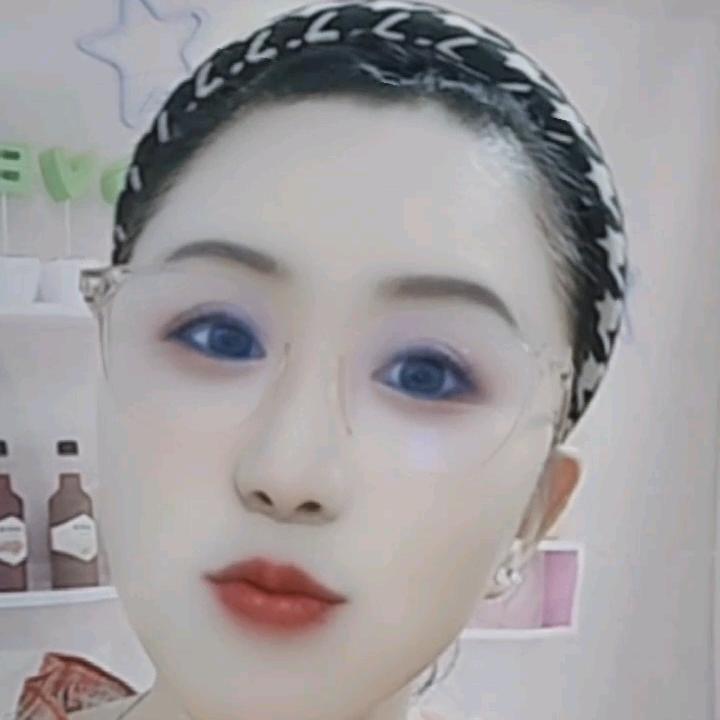 丽丽《不定时下午5：20开播》