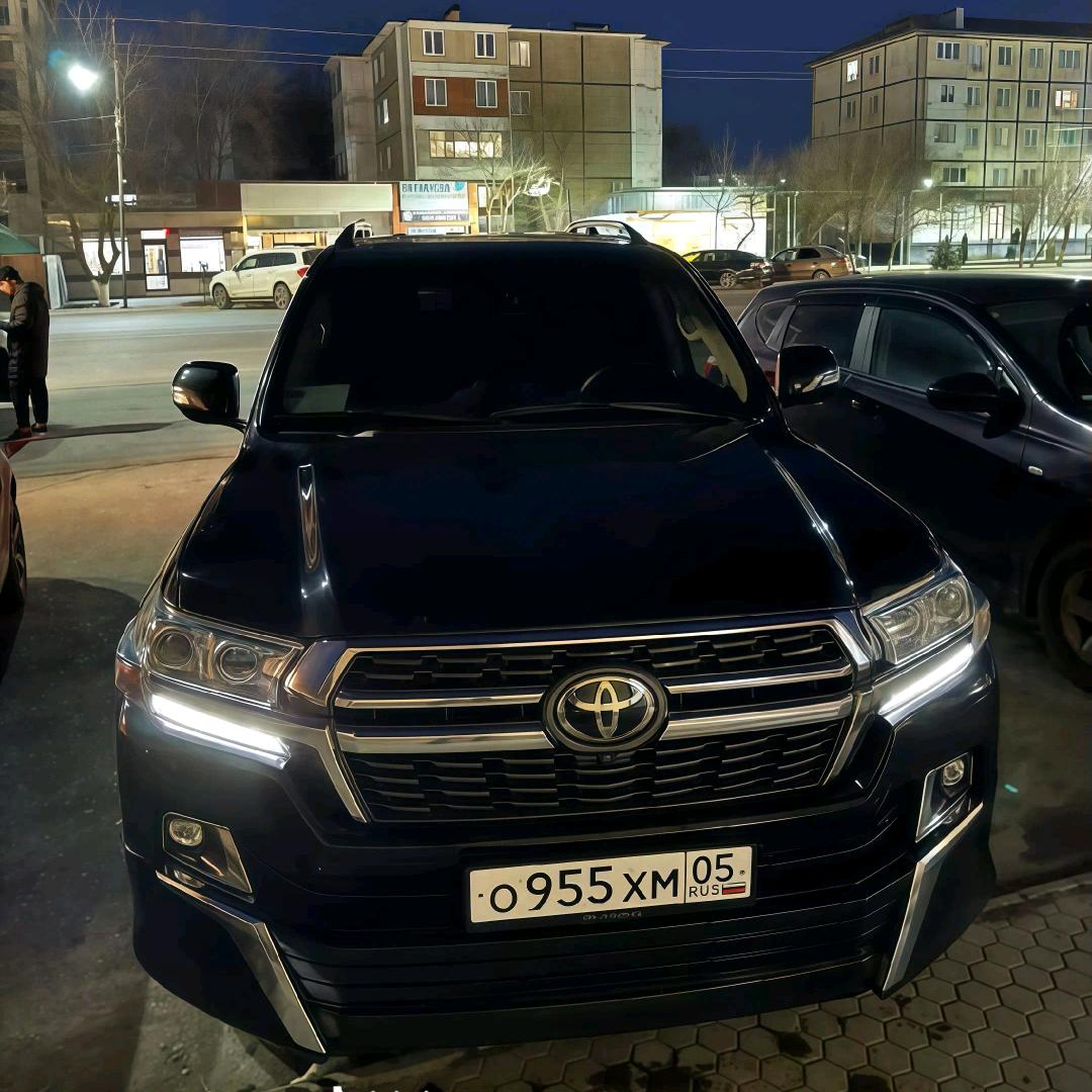 𝑺𝑬𝑽𝑬𝑵𝑳𝒁𝑹