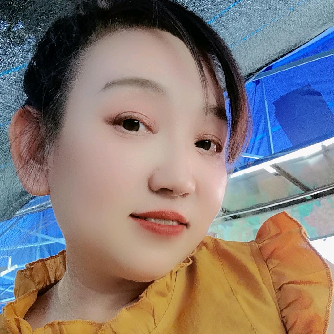 默默不语