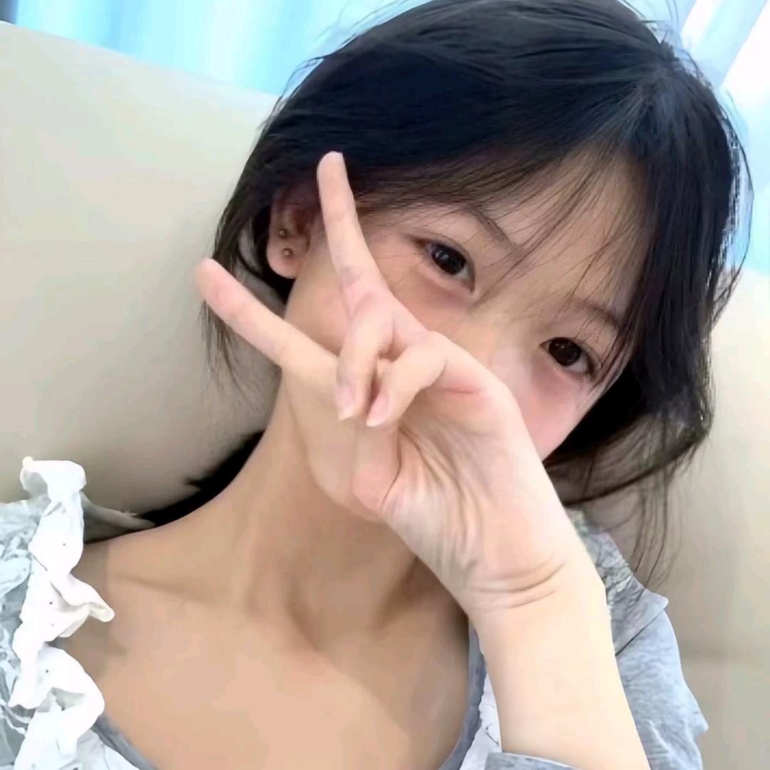 ^芷兮-