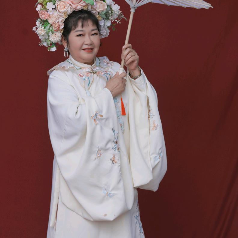 阳光灿烂