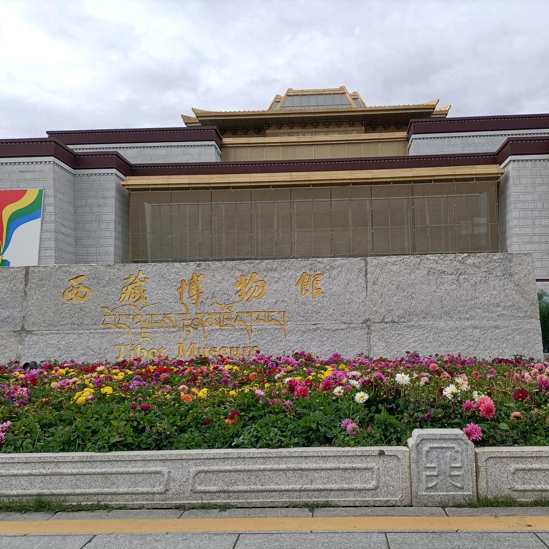 云高三千丈