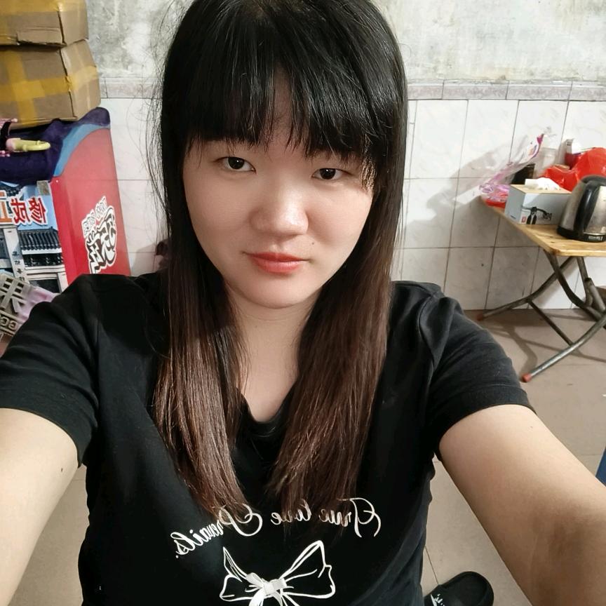 快乐的女孩