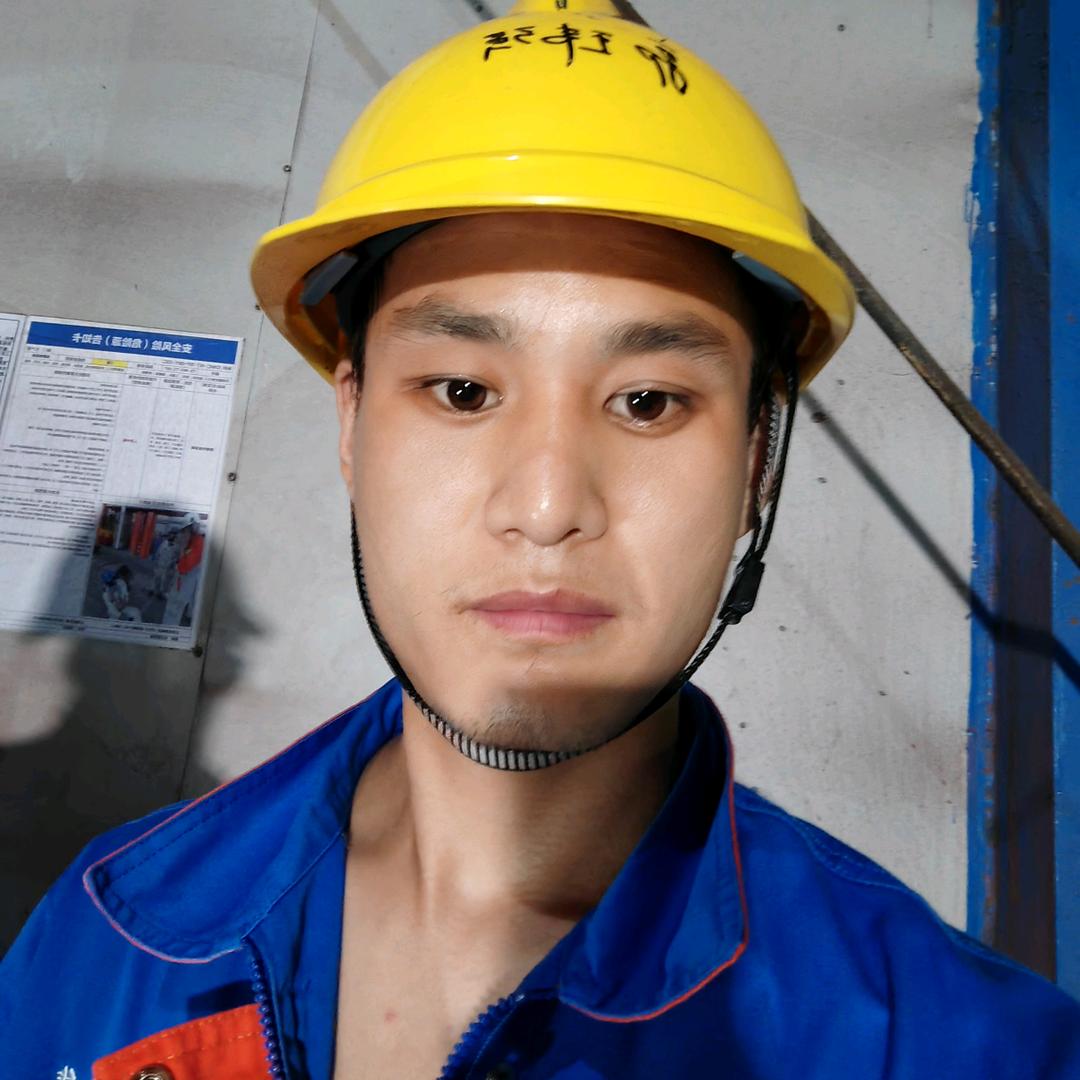 农村小伙