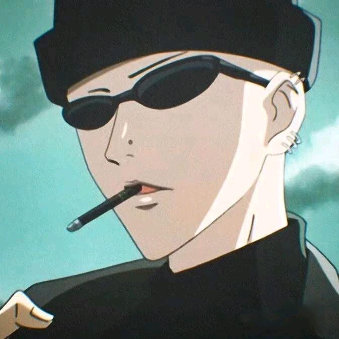 站台前彭于晏.