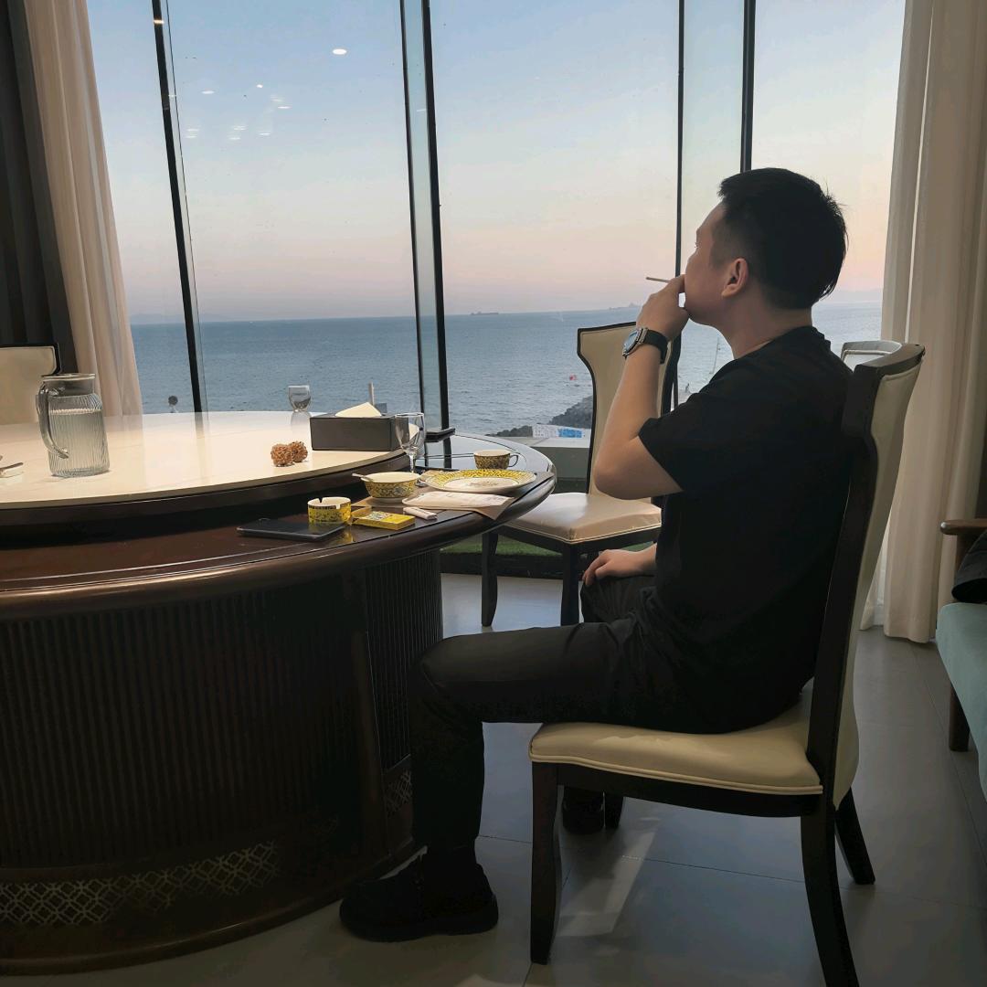 董凯  (单枪匹马)