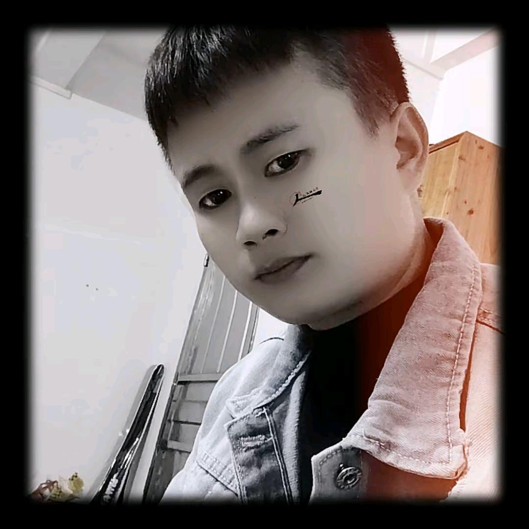 一只宝钓鱼佬哦，