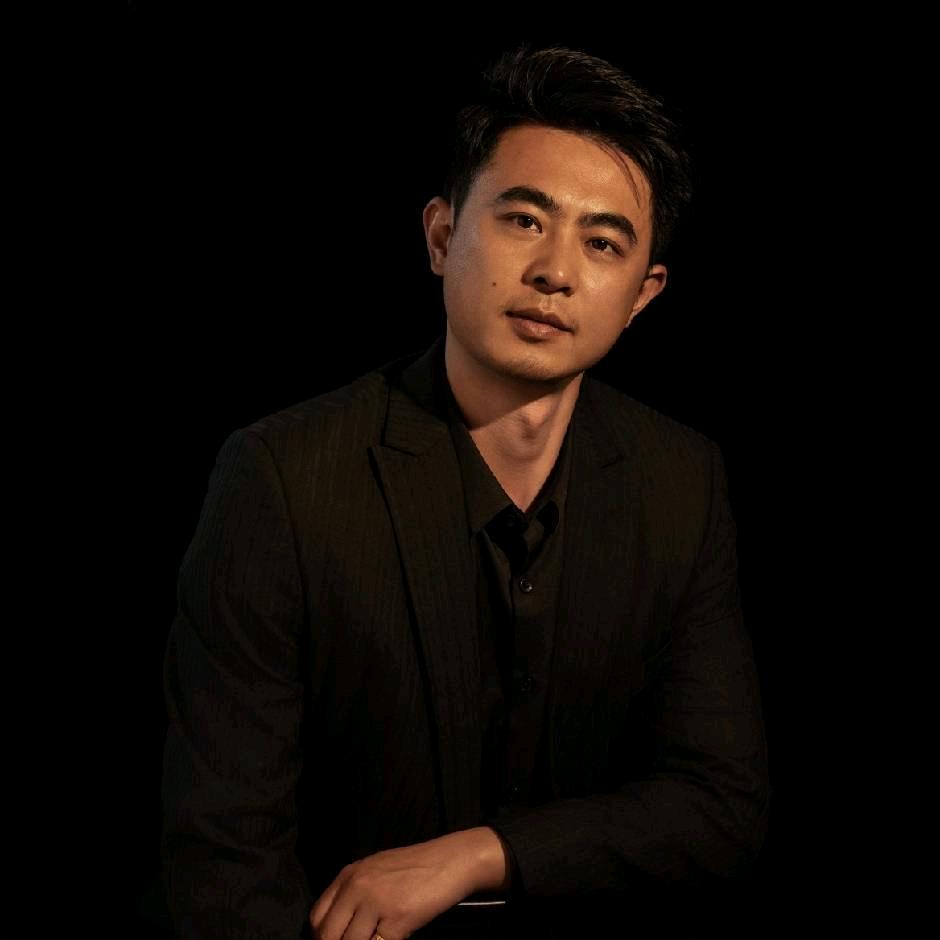 游泳邱教练