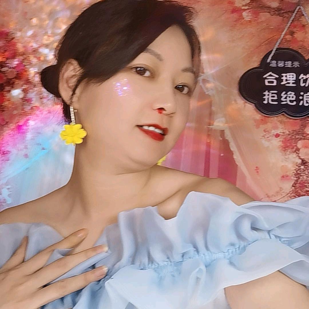 小小乔爱吃