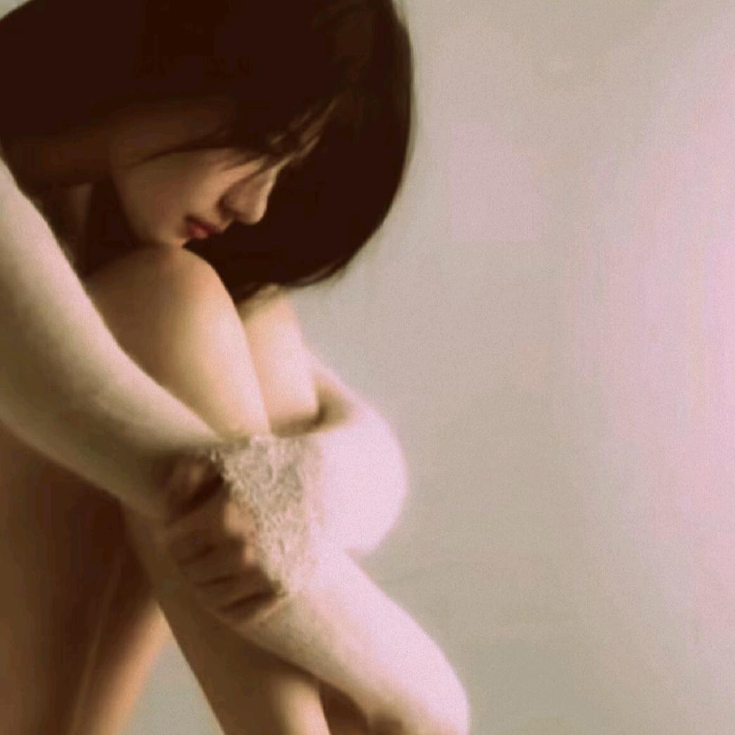 M女士.
