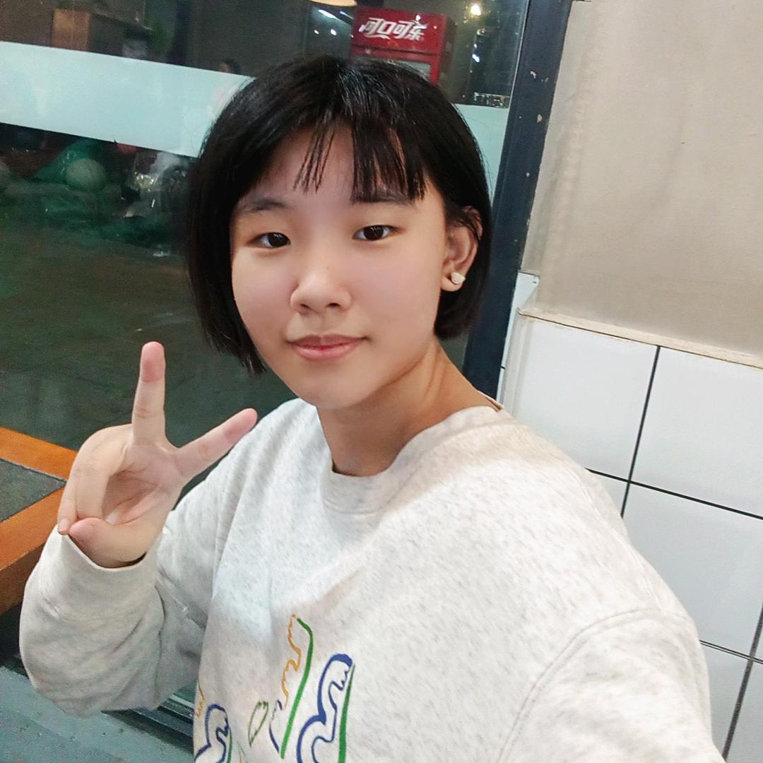 王启文👭🐥😍