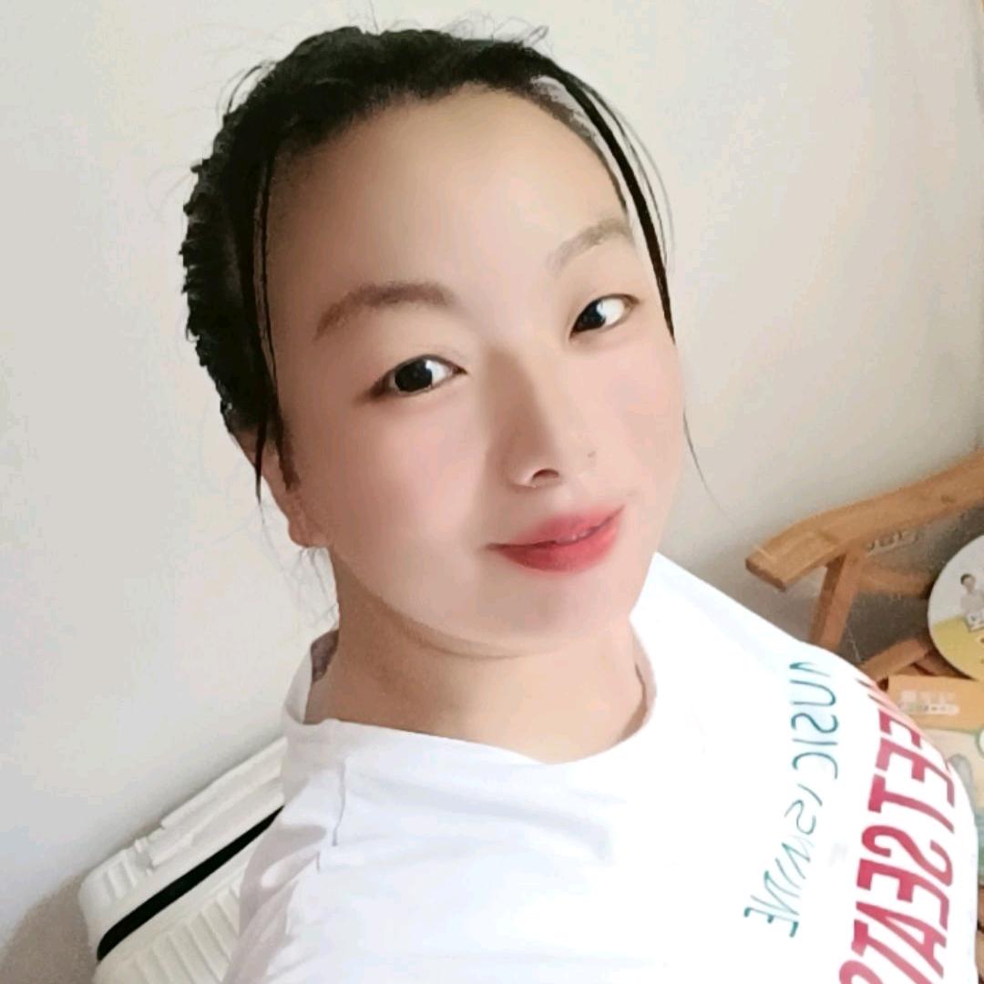 山歌（Xu）栩然