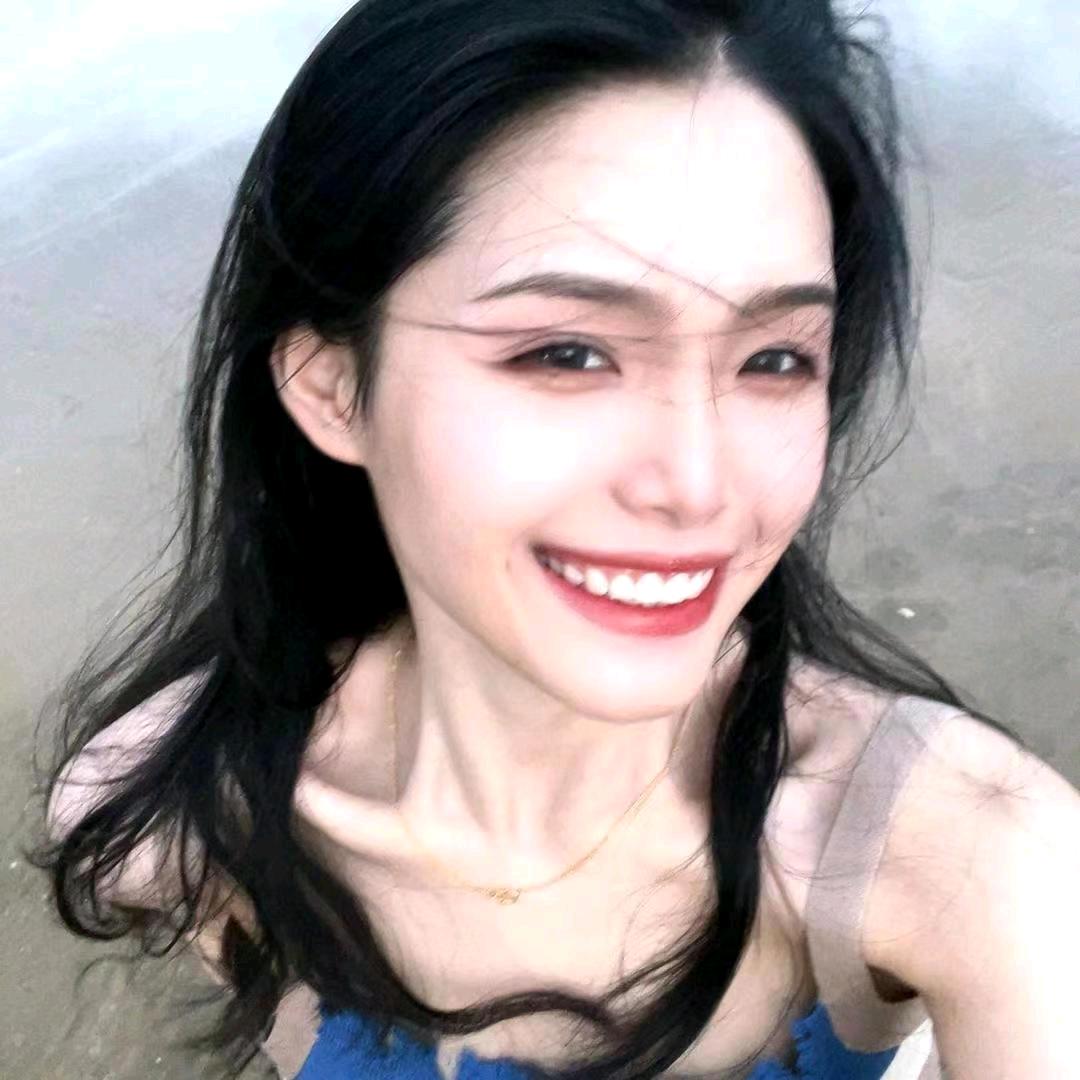 又是郑嘉敏（已换号）
