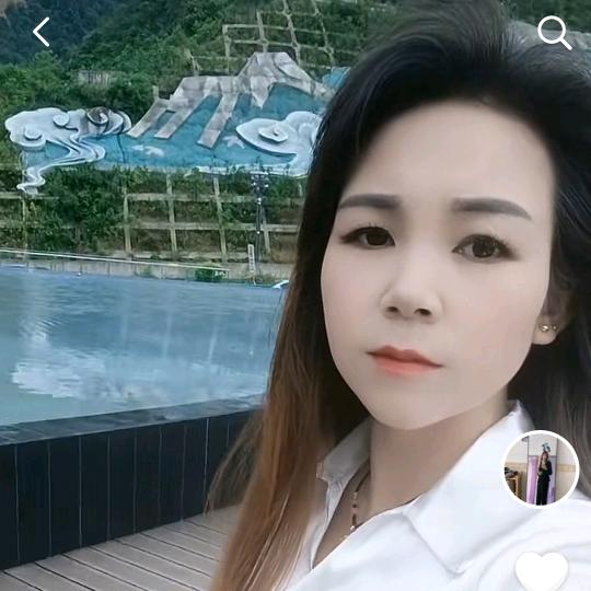 峨边杨村买卖小猪中介人《冉小梅》