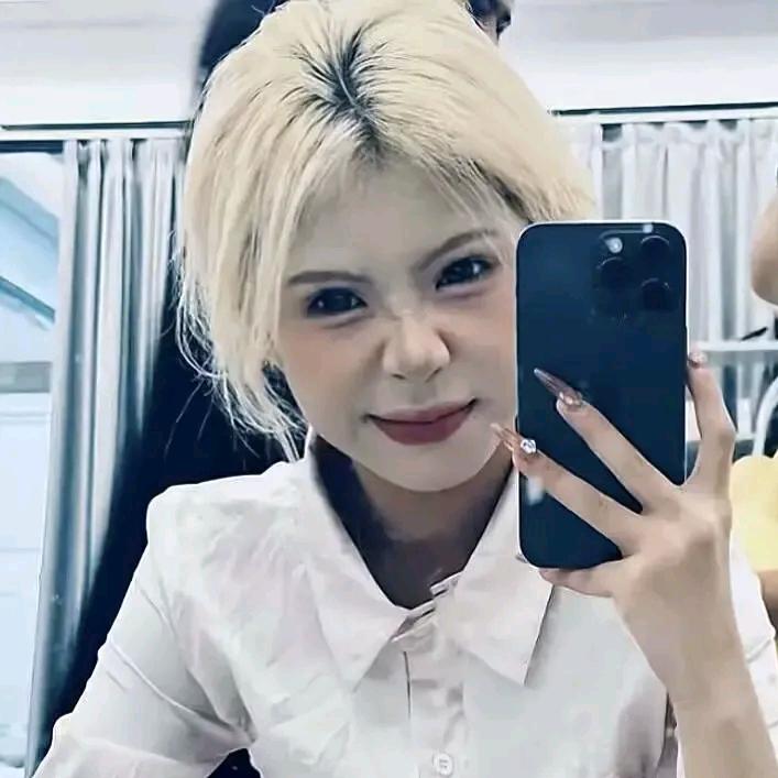 小布点🦋❤️
