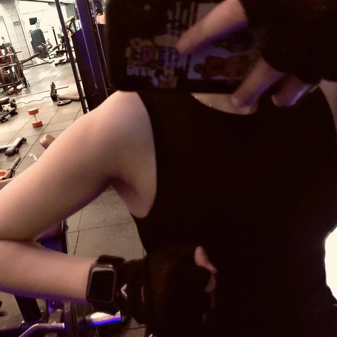 🥤邵🤏糖🍬不加冰🧊吖MH♒水瓶