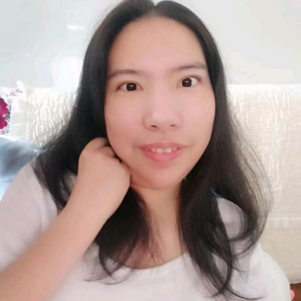 阳光的女孩