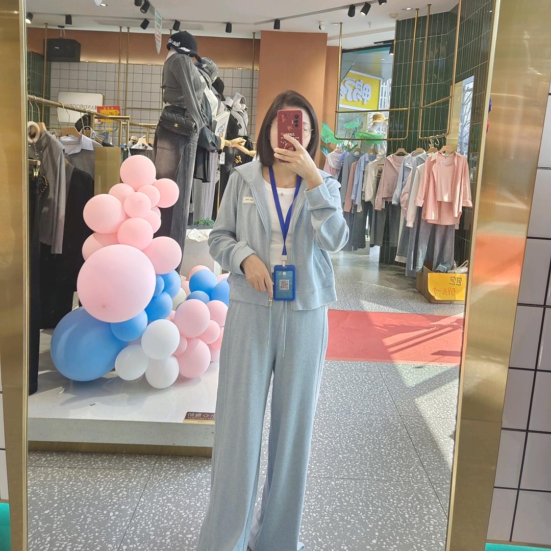 自然穿女装汉寿容容