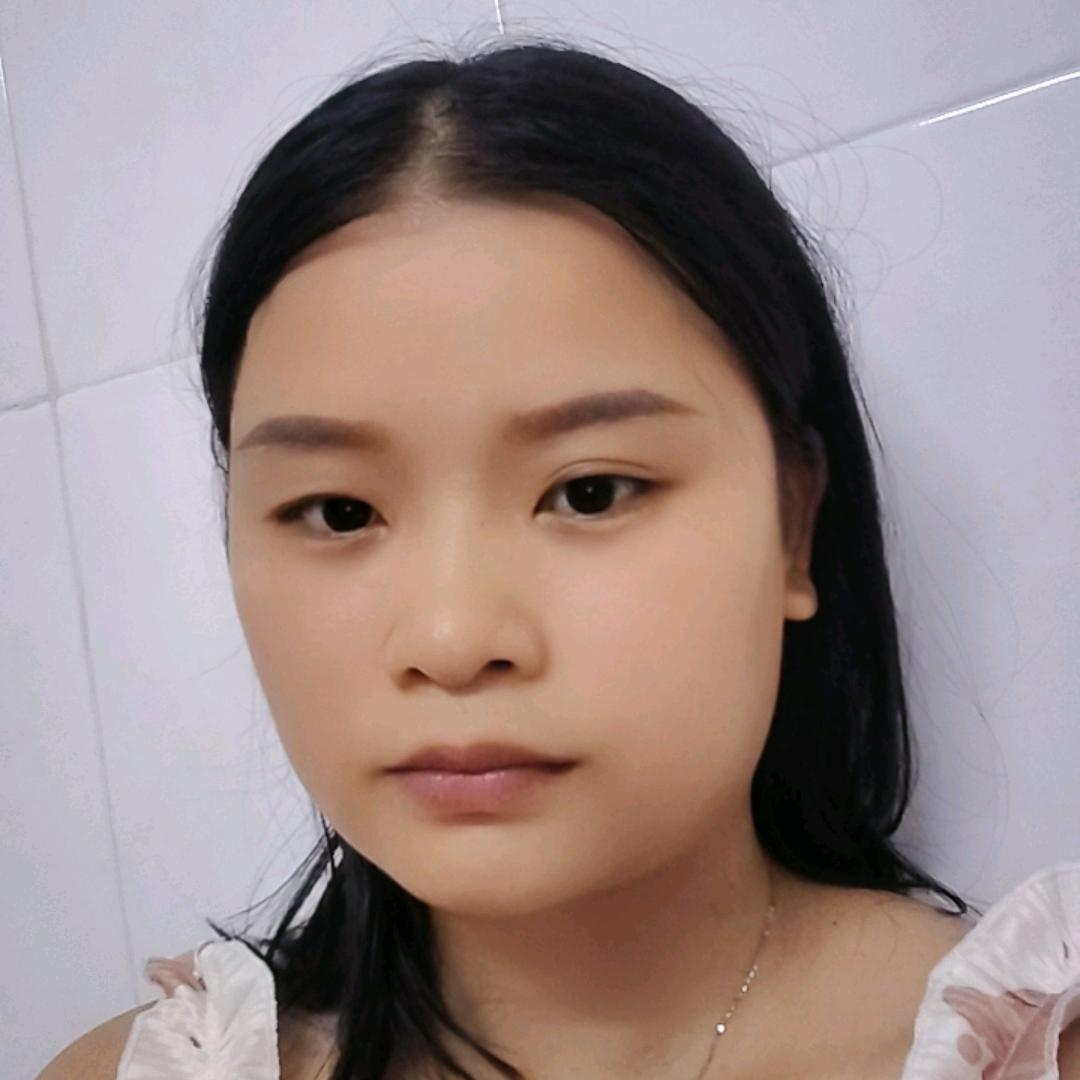 小莲日常生活记录。