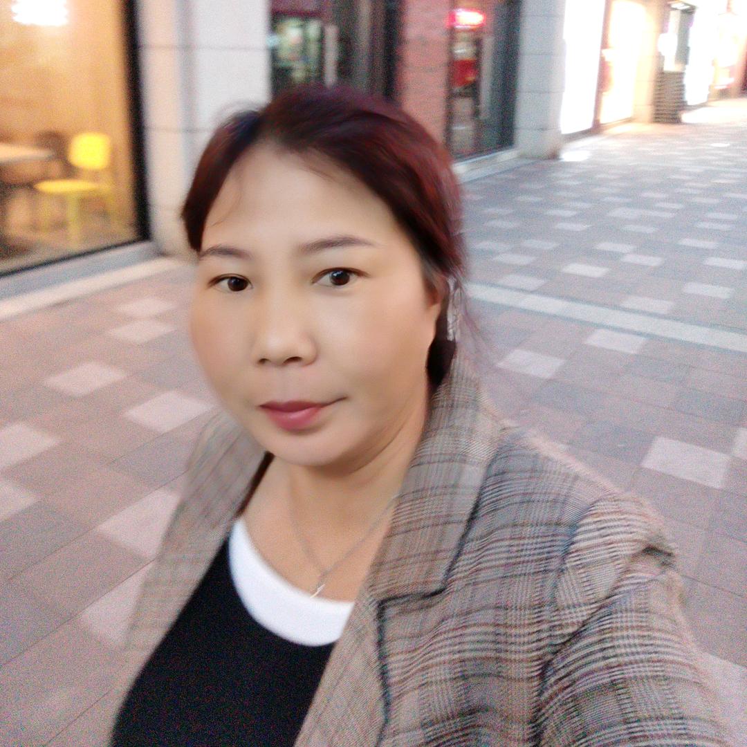 名亮姐