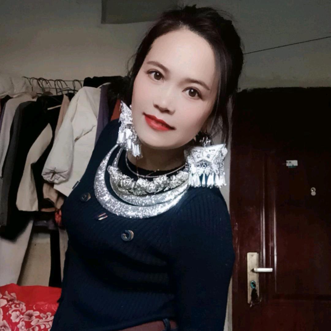 苗家姐姐。