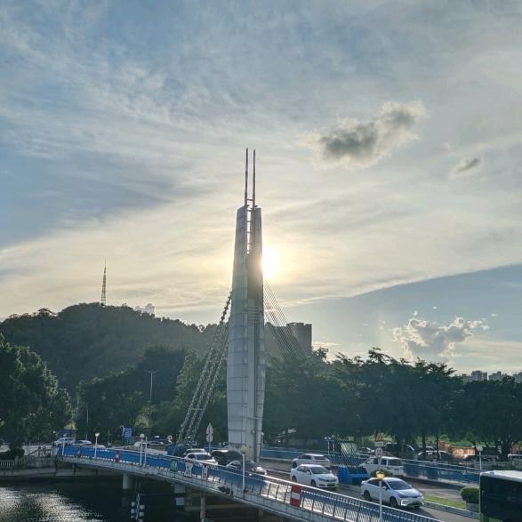 哭的笑脸🇨🇳