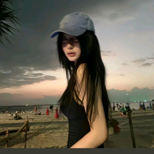 C100
