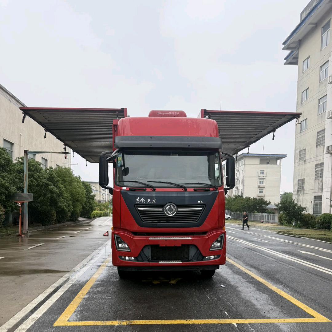 常州小杨收售二手载货车