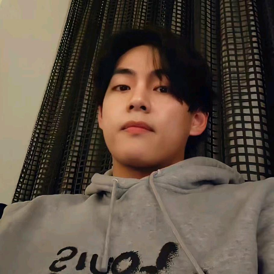 v