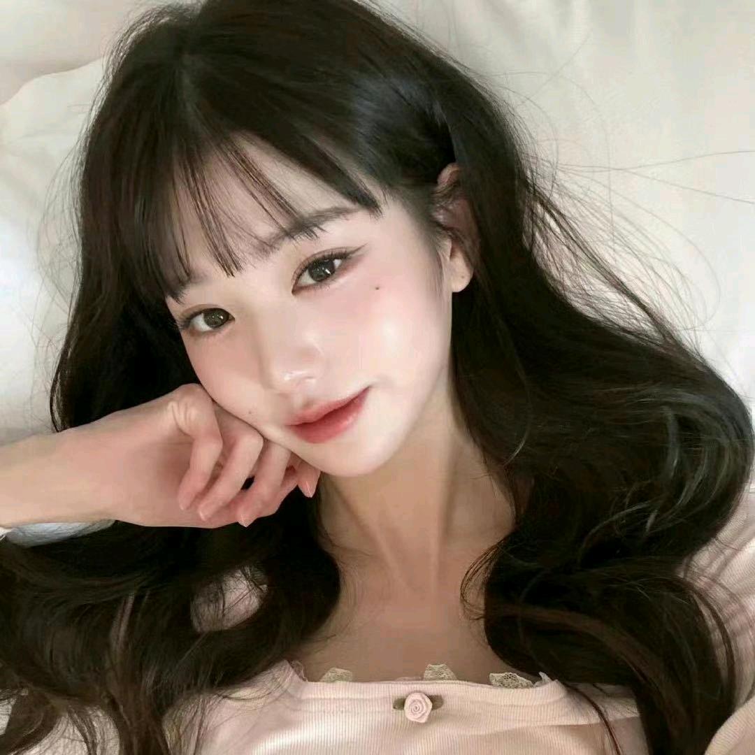 半是蜜糖🍬半是辣妹