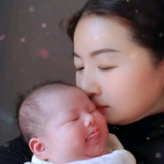 高级月嫂催乳师《李银屏》^