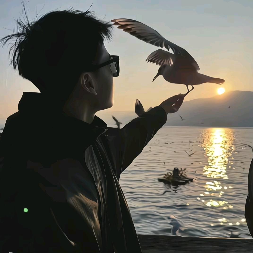 轻舟´͈ ᵕ `͈已过