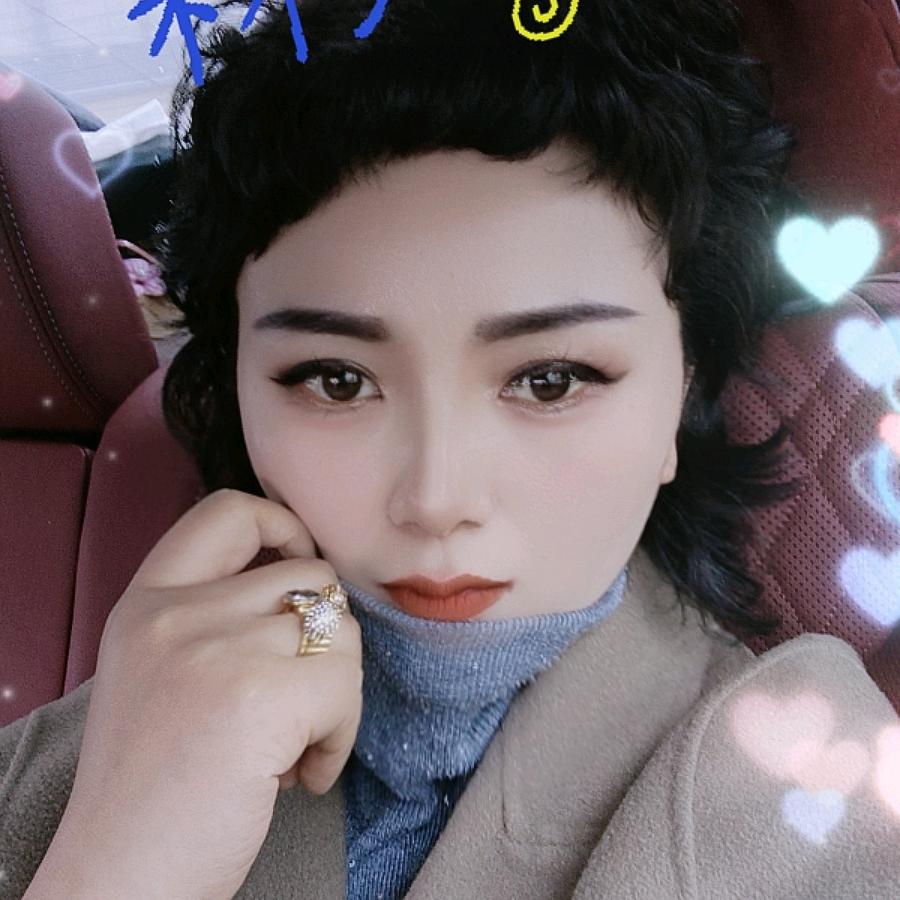 DM..韩系小众设计(笛木依尚）