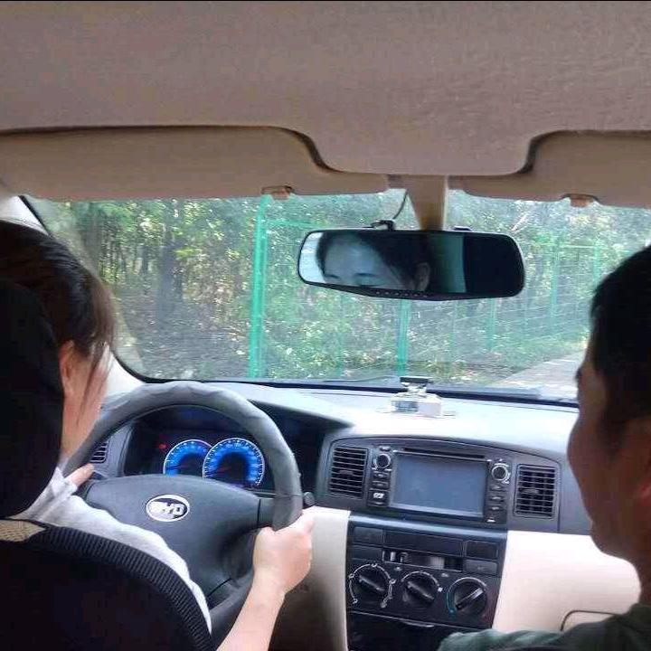 深圳车友帮汽车陪练张教练