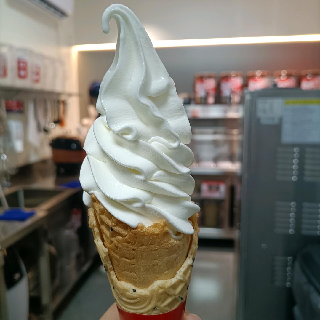 一杯美式不加糖